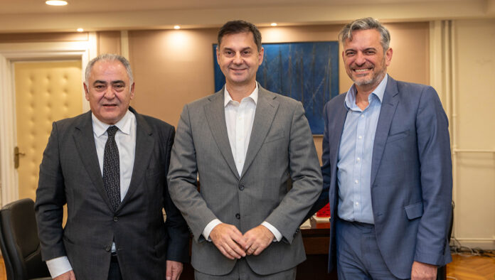 xatzitheodosiou_theoharis_gavalakis-696x394