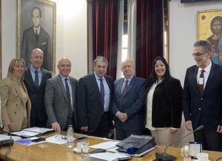 ΕΜΠΟΡΙΚΟ & ΒΙΟΜΗΧΑΝΙΚΟ ΕΠΙΜΕΛΗΤΗΡΙΟ ΠΕΙΡΑΙΩΣ ; Θετικό κλίμα στις οικονομικές σχέσεις της Ελλάδας με γειτονικές χώρες