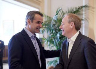 Microsoft: Πώς ξεκολλά η επένδυση του 1 δισ. μετά από 3,5 χρόνια