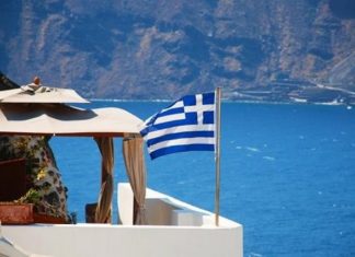 Ακίνητα: Απόβαση στα νησιά από τα βαριά πορτοφόλια