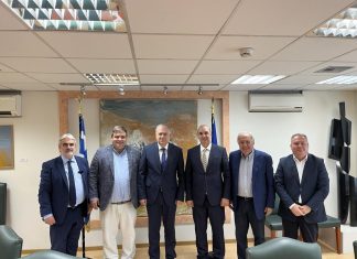 Συνάντηση με τον υπουργό Ανάπτυξης, Τάκη Θεοδωρικάκο, είχε το προεδρείο της Κεντρικής Ένωσης Επιμελητηρίων Ελλάδος