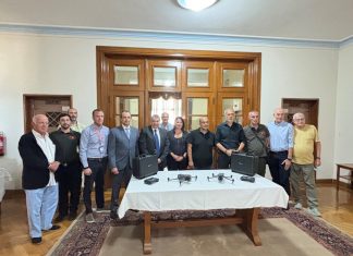 Ε.Β.Ε.Π.: Αεροπεριπολίες στον Πειραιά – Με 2 σύγχρονα drones θα ενισχυθεί η Πολιτική Προστασία του Δήμου