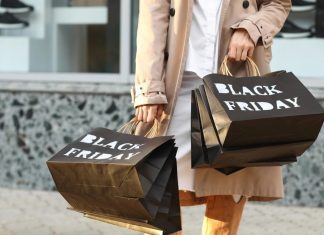 Αυτές είναι οι εταιρείες που τους επιβλήθηκε πρόστιμο για παραπλανητικές εκπτώσεις στην Black Friday