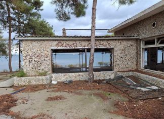 Το εγκαταλελειμμένο «Νησί των Ονείρων» στην Εύβοια είναι η επιτομή του καταστροφικού τουρισμού