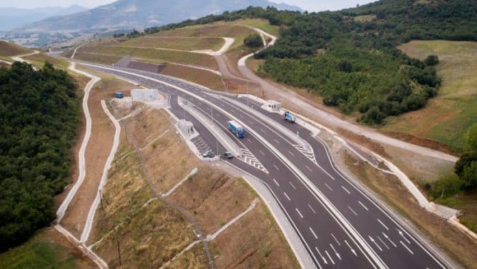 4.Aytokinitodromos