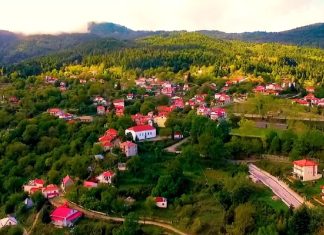 Το καταπράσινο χωριό της Ευρυτανίας που είναι ιδανικό για σαββατοκύριακο