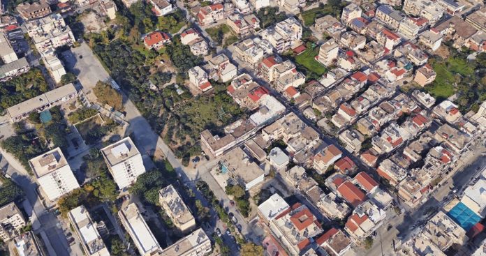 8.Ακινιτα