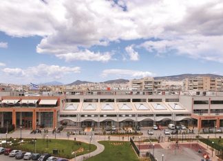 Σκλαβενίτης: Η µεγαλύτερη ελληνική αλυσίδα σούπερ-µάρκετ