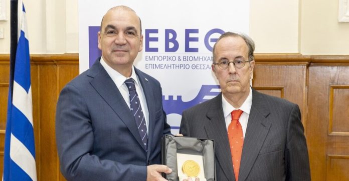 996.Vlaxogiannis