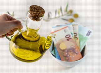 Λόγω ακρίβειας: Τα σουπερμάρκετ ξεπέρασαν σε μέγεθος τις τράπεζες