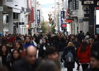 Ελεύθεροι επαγγελματίες: Η δύσκολη εξίσωση της φορολόγησης μπροστά στον νέο “τσάρο”