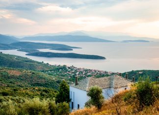 6 από τα πιο όμορφα χωριά του Πηλίου για διακοπές σε βουνό και θάλασσα