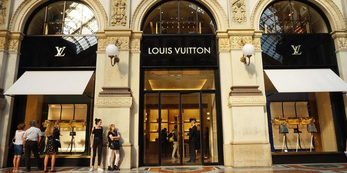 4.Louis Vuitton
