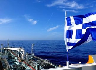 Αυξήθηκαν κατά 21 τα επιβατηγά πλοία στην ελληνική σημαία, μειώθηκαν κατά 12 τα ποντοπόρα