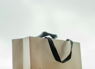 Καύσωνας: Οι επιπτώσεις στον τζίρο των καταστημάτων παρά τις εκπτώσεις