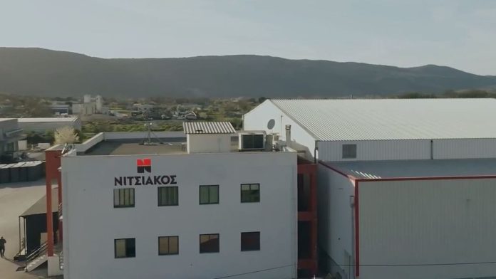 1.Nitsiakos
