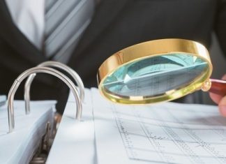 «Ηλεκτρονικό μάτι» ανοίγει φακέλους σε τράπεζες και φορείς για να βρει μαύρο χρήμα