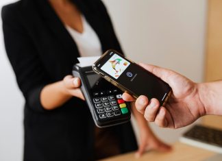 Από 1η Νοεμβρίου αλλάζουν όλα στις συναλλαγές μας – Νέοι κανόνες, POS και βαριά πρόστιμα