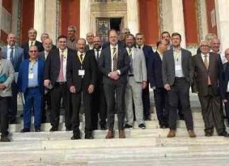 Στο Επίκεντρο η Αμμουλιανή: Το Επιμελητήριο Χαλκιδικής στο Forum του Insuleur στη Σύρο