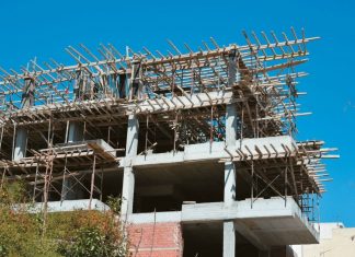 Νέα εποχή για τις οικοδομικές άδειες – Τι αλλάζει με τη μεταφορά τους στο Κτηματολόγιο