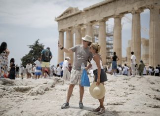 Διακοπές χωρίς αυτοκίνητο: Πώς η Αθήνα βρέθηκε στην κορυφή της Ευρώπης – Το top10