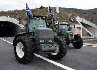 Στο τραπέζι νέα ελάφρυνση για το αγροτικό ρεύμα – Ποιοι δρόμοι ανοίγουν για την έξοδο των εκδρομέων