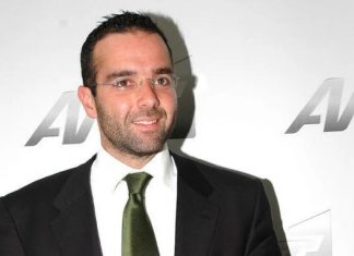 Νέο δυναμικό άνοιγμα του Θοδωρή Κυριακού στις ΗΠΑ – Επενδύει 30 εκατ. δολάρια στη Semafor