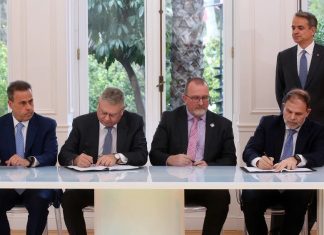 Έπεσαν οι υπογραφές μεταξύ Ελληνικού Δημοσίου και Chevron – Helleniq Energy για τους υδρογονάνθρακες