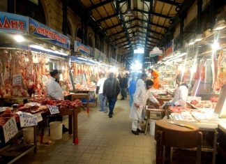 Πόσο κοστίζει η Τσικνοπέμπτη – Ανατιμήσεις έως 13% στα κρέατα