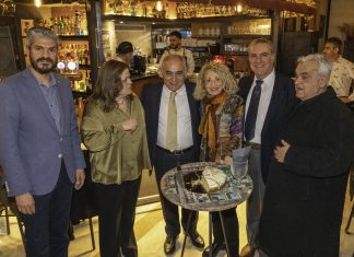 Ο Πρόεδρος του Ε.Ε.Α. στην κοπή πίτας του Συνδέσμου Εκδοτών Βιβλίου