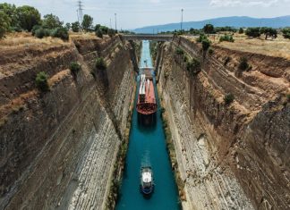 Διώρυγα Κορίνθου: Η επιστροφή του στρατηγικού περάσματος της Μεσογείου – Η ιστορία, η νέα εποχή και το μέλλον της