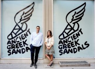 Στην ισπανική Camper περνά το 60% της Ancient Greek Sandals
