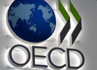 ΟΟΣΑ: Μείωση 3,6% στο πραγματικό εισόδημα των νοικοκυριών στην Ελλάδα