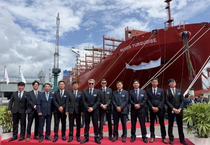 7.Navios