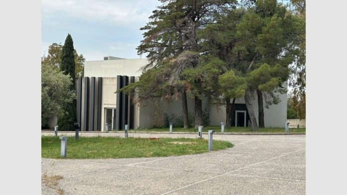2.Emfietzoglou